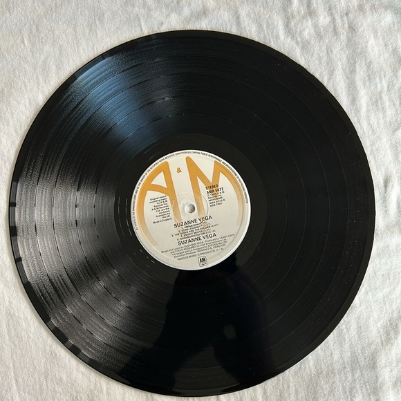 Vintage Vinyl - SUZANNE VEGA - Picture 4 of 4